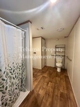 11885 Craig Ave in Red Bluff, CA - Building Photo - Building Photo