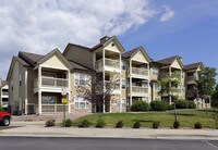Bellaire Ranch Apartments
