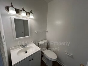 971 Taylorsview Dr in Vandalia, OH - Building Photo - Building Photo