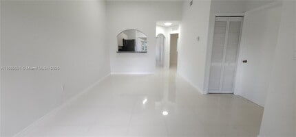 3395 NE 9th Dr in Homestead, FL - Foto de edificio - Building Photo
