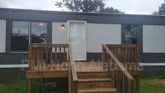 9787 Settle Rd in Tanner, AL - Building Photo