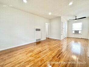 11510 Cumpston St, Unit 7 in Los Angeles, CA - Building Photo - Building Photo