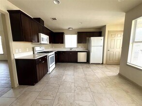 5413 Roosevelt Ave in Austin, TX - Building Photo - Building Photo