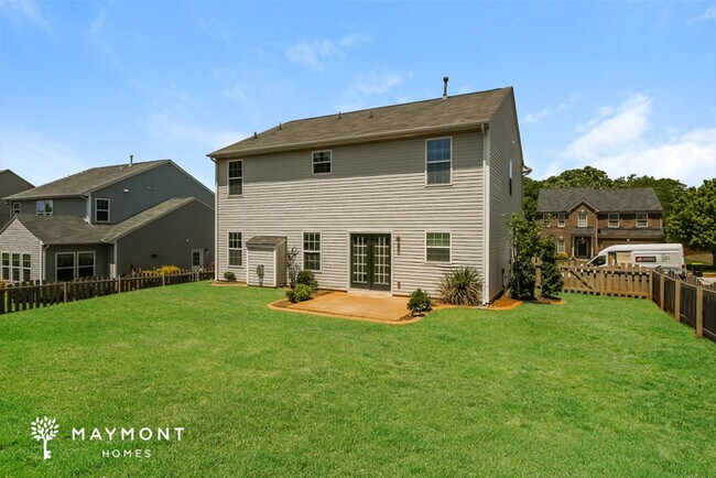 212 Wateree Way in Simpsonville, SC - Building Photo - Building Photo