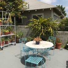 1426 Allesandro St, Unit Mediterranean Duplex in Los Angeles, CA - Building Photo - Building Photo
