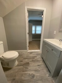 3011 Glenmore Ave photo'