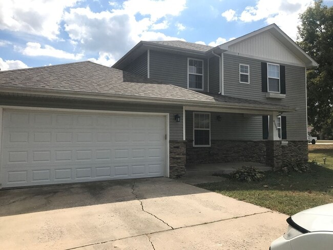 4555 S Graystone Ct