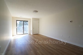 25 Webster Ave-Unit -# 13RZ in Somerville, MA - Building Photo - Building Photo