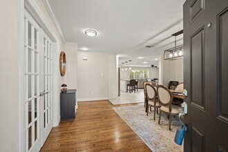 5427 Stillbrooke Dr in Houston, TX - Building Photo - Building Photo