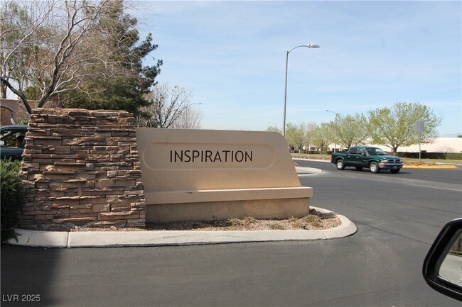 2568 Diplomacy Pointe Ct