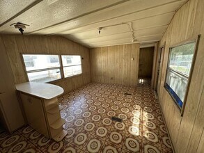 3632 SW Military Dr in San Antonio, TX - Building Photo - Building Photo
