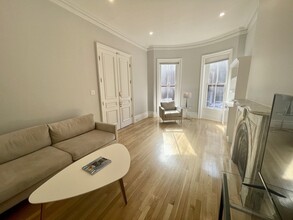 99 Pembroke St, Unit 1 in Boston, MA - Building Photo - Building Photo