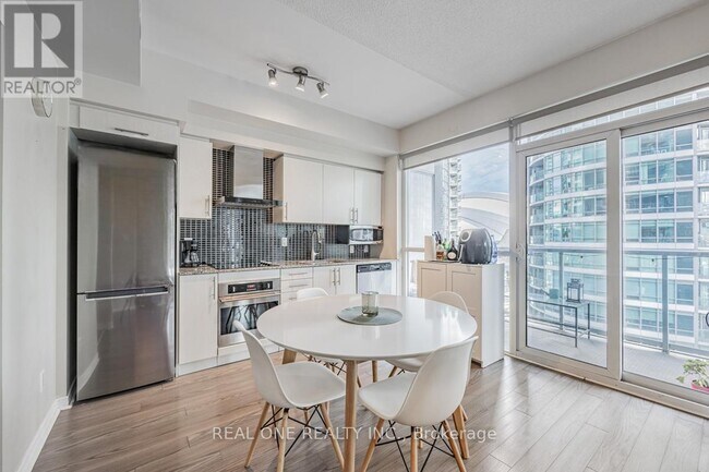 property at 352 Front St W