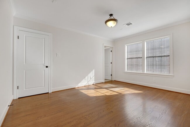 property at 2306 Blodgett St