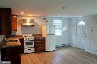 450 E Butler Ave in New Britain, PA - Building Photo - Building Photo