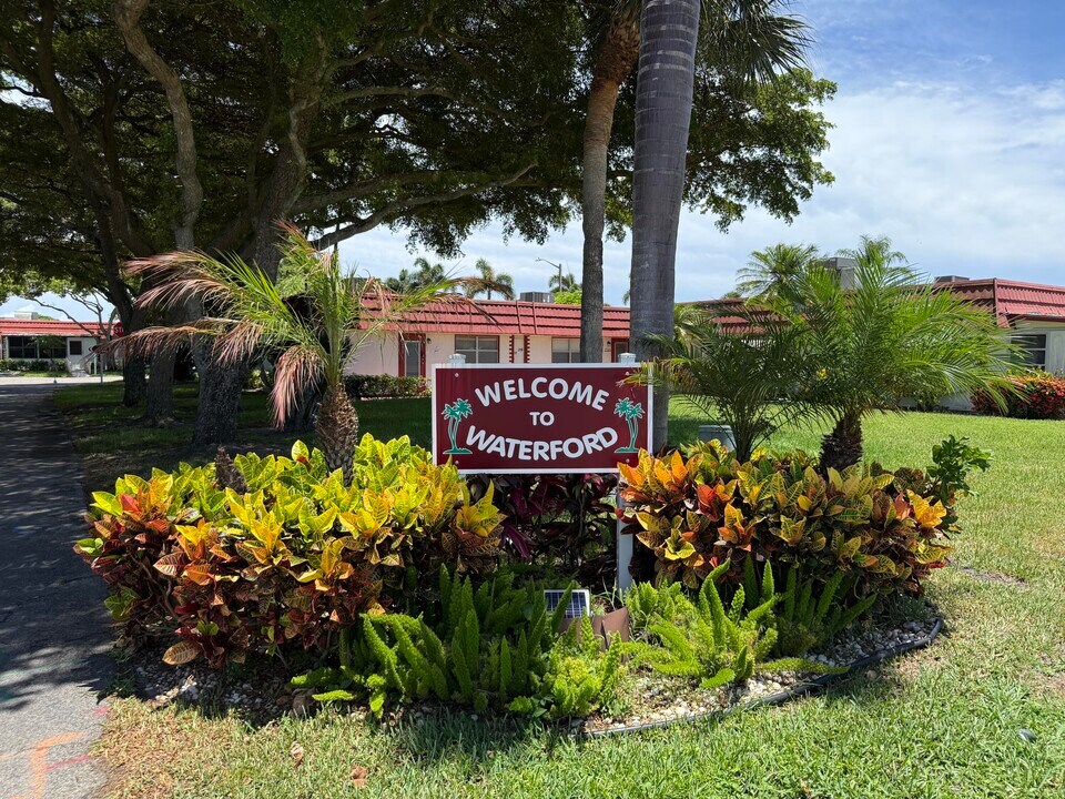 64 Waterford D in Delray Beach, FL - Building Photo