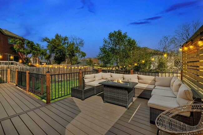 8513 Kansas River Dr