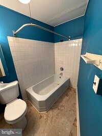 716 W Front St photo'