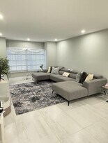 2191 NE 68th St in Fort Lauderdale, FL - Building Photo