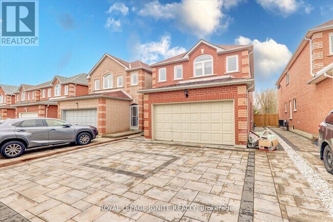 16 Sophia Rd in Markham, ON - Building Photo - Building Photo