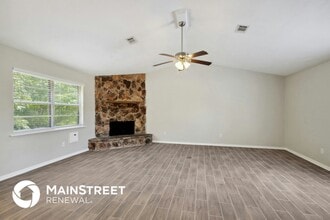 3423 Dryburgh Ct in Huffman, TX - Building Photo - Building Photo