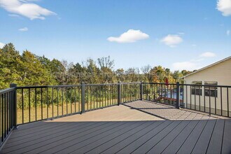 820 Whisper Creek Ct in Wentzville, MO - Building Photo - Building Photo