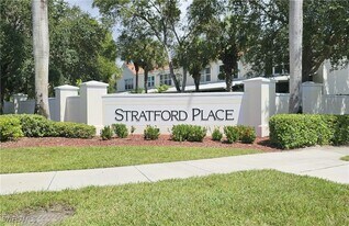 763 Hampton Cir in Naples, FL - Building Photo