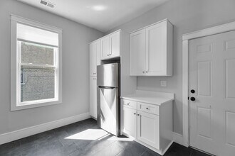 1406 N Kildare Ave in Chicago, IL - Building Photo - Building Photo