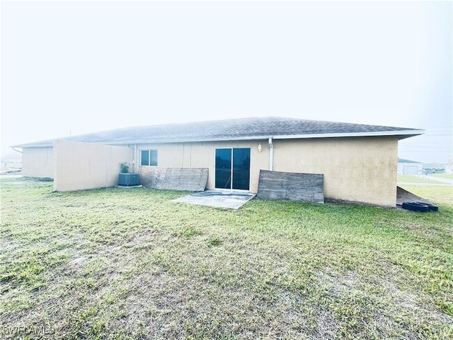 5250 Centennial Blvd in Lehigh Acres, FL - Building Photo - Building Photo