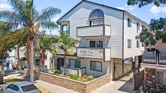 1128 Stanley Ave in Long Beach, CA - Building Photo