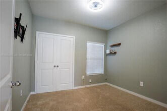 528 NE 1st St in Florida City, FL - Building Photo - Building Photo