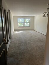 4333 N Oakland Ave in Shorewood, WI - Building Photo - Building Photo