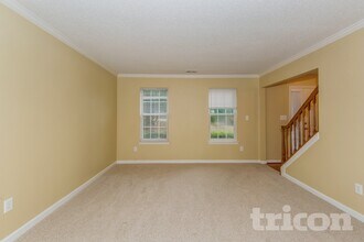 7906 Kingston Dr in Waxhaw, NC - Foto de edificio - Building Photo