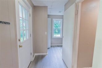 140 Stuart Ave in Newark, NY - Building Photo - Building Photo