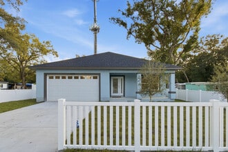 2205 E 148th Ave in Lutz, FL - Building Photo - Building Photo