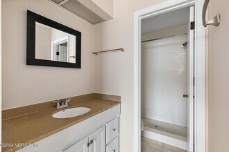 1062 Sea Hawk Dr E in Palm Valley, FL - Building Photo - Building Photo