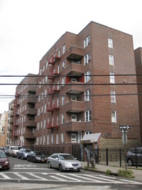 The Churchill in Flushing, NY - Foto de edificio - Building Photo