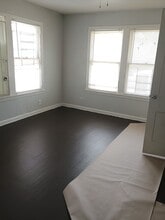 419 Gulf in San Antonio, TX - Foto de edificio - Building Photo