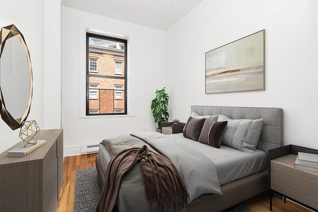 160 Waverly Pl in New York, NY - Building Photo - Building Photo