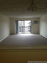 245 Main St in Watertown, MA - Building Photo - Building Photo