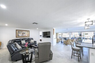 149 Crescent Dr in Punta Gorda, FL - Building Photo - Building Photo