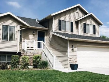 property at 2599 N Black Walnut Dr
