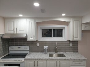 36 Hollyberry Trl in Toronto, ON - Building Photo - Building Photo