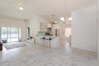 1406 Silver Cove Dr in Clermont, FL - Building Photo - Building Photo