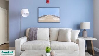 1000 S Broadway in Denver, CO - Building Photo