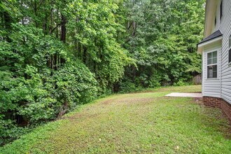 120 Arbor Glen Ct in Holly Springs, NC - Building Photo - Building Photo
