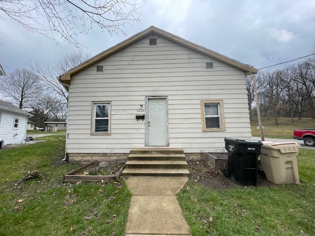 2226 S Gertrude St in South Bend, IN - Building Photo