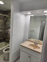 3816 SW 68th Way in Miramar, FL - Building Photo - Building Photo