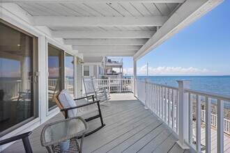 28 Virginia St in Milford, CT - Building Photo - Building Photo