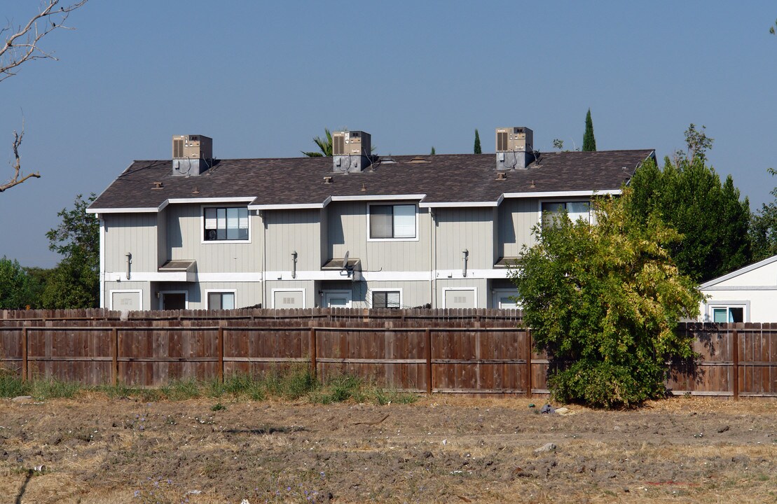 380-382 Morrison Ave in Sacramento, CA - Foto de edificio